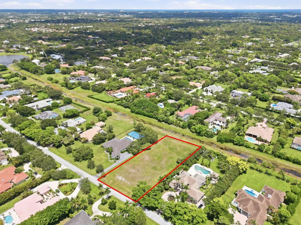 8288 MAN O WAR ROAD Palm Beach Gardens, FL 33418