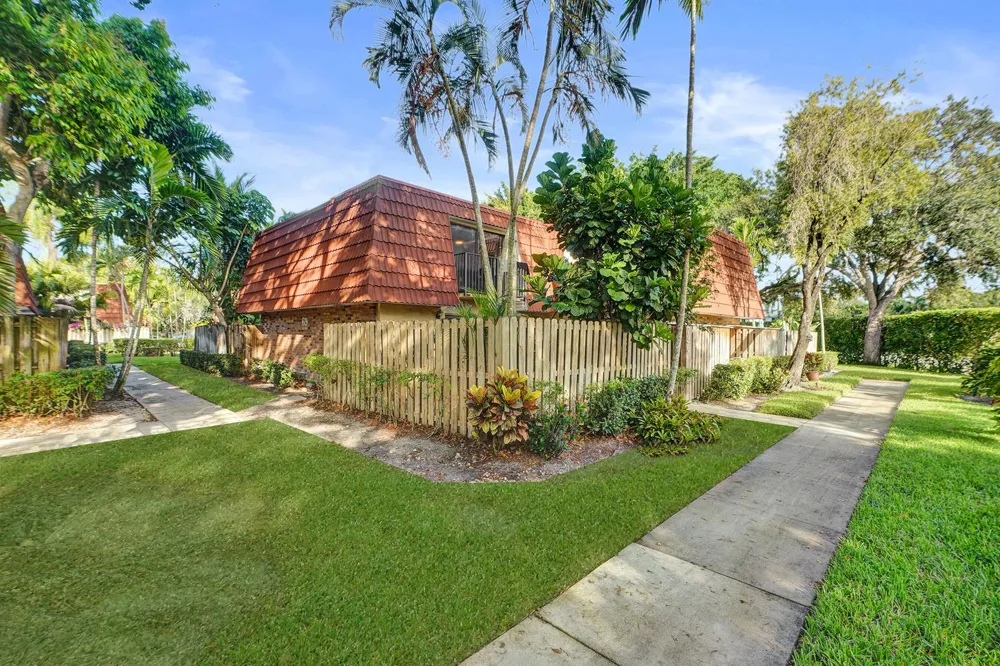 736 NW 98TH CIRCLE Plantation, FL 33324