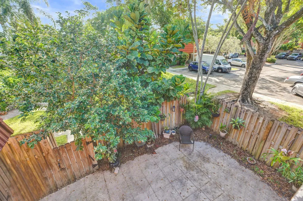 736 NW 98TH CIRCLE Plantation, FL 33324