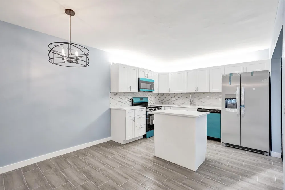 736 NW 98TH CIRCLE Plantation, FL 33324