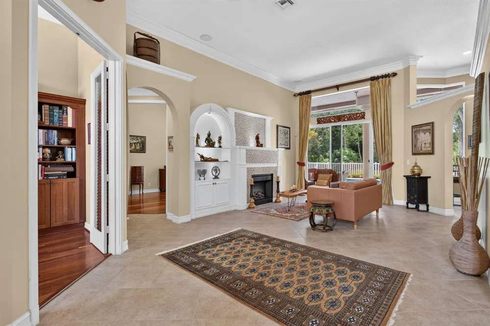 6161 NW 53RD CIRCLE Coral Springs, FL 33067