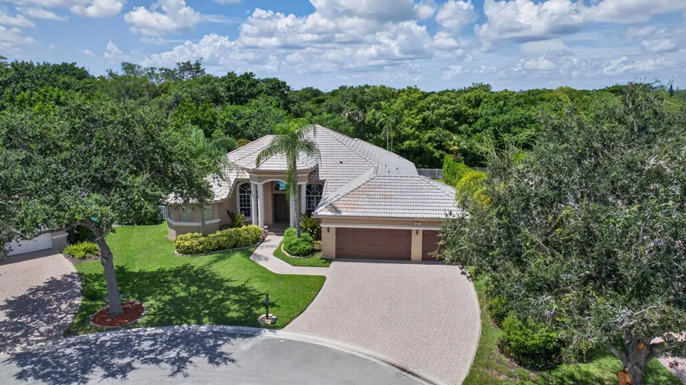 6161 NW 53RD CIRCLE Coral Springs, FL 33067