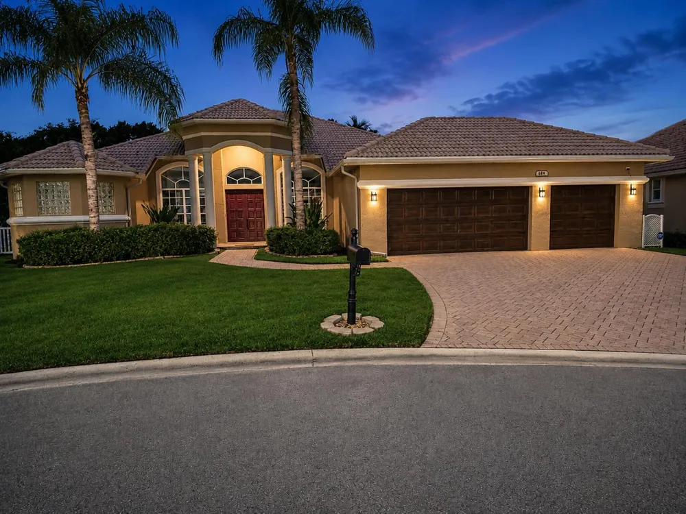 6161 NW 53RD CIRCLE Coral Springs, FL 33067