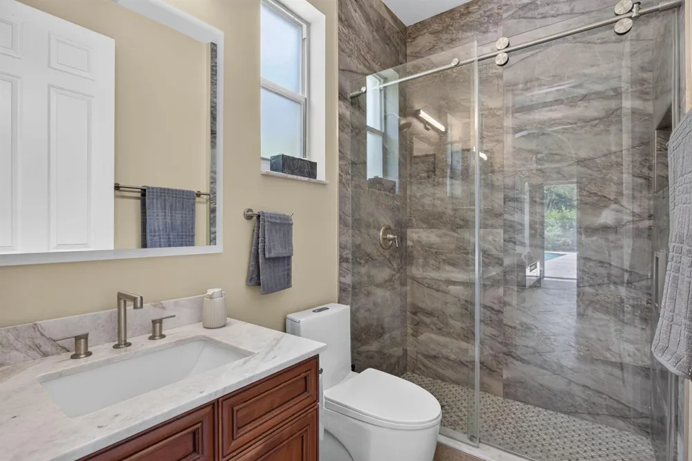 6161 NW 53RD CIRCLE Coral Springs, FL 33067