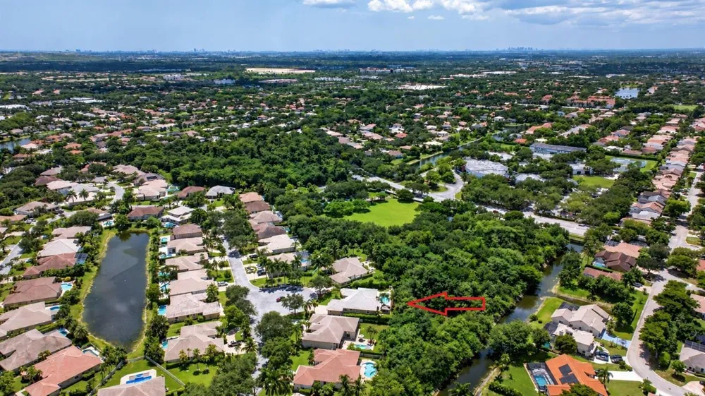 6161 NW 53RD CIRCLE Coral Springs, FL 33067