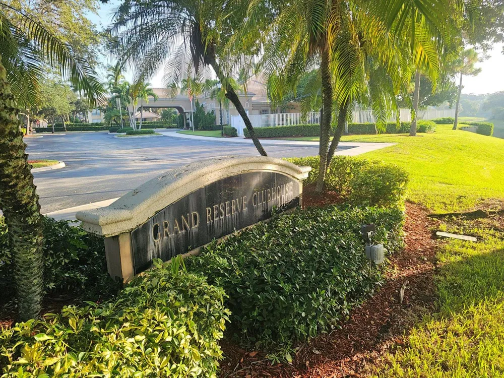 6161 NW 53RD CIRCLE Coral Springs, FL 33067