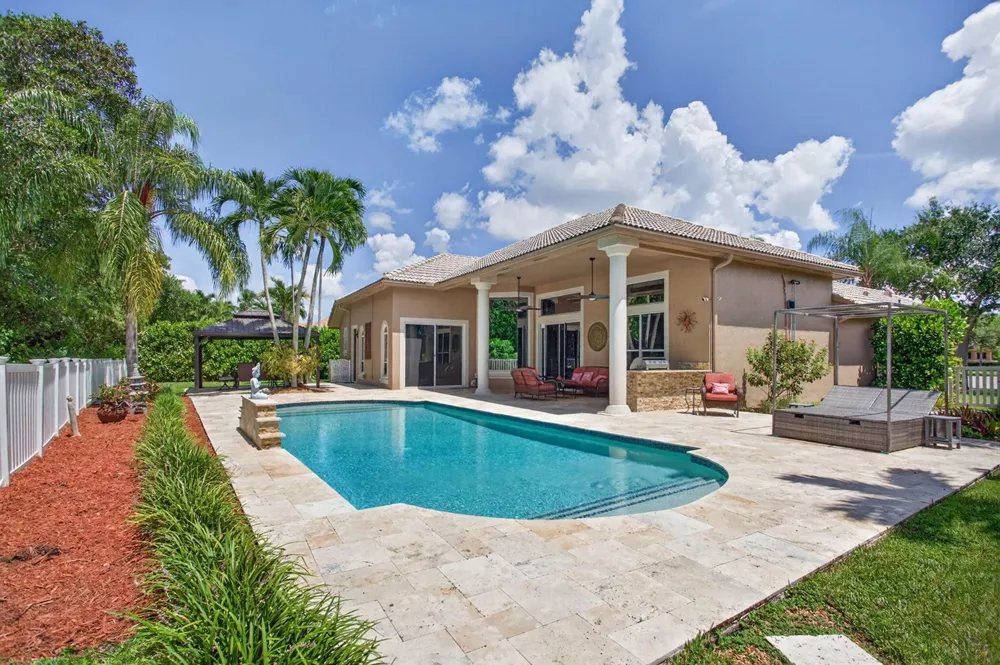 6161 NW 53RD CIRCLE Coral Springs, FL 33067