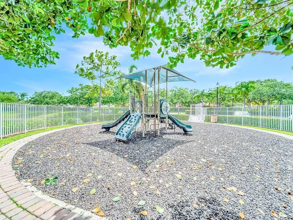 6161 NW 53RD CIRCLE Coral Springs, FL 33067