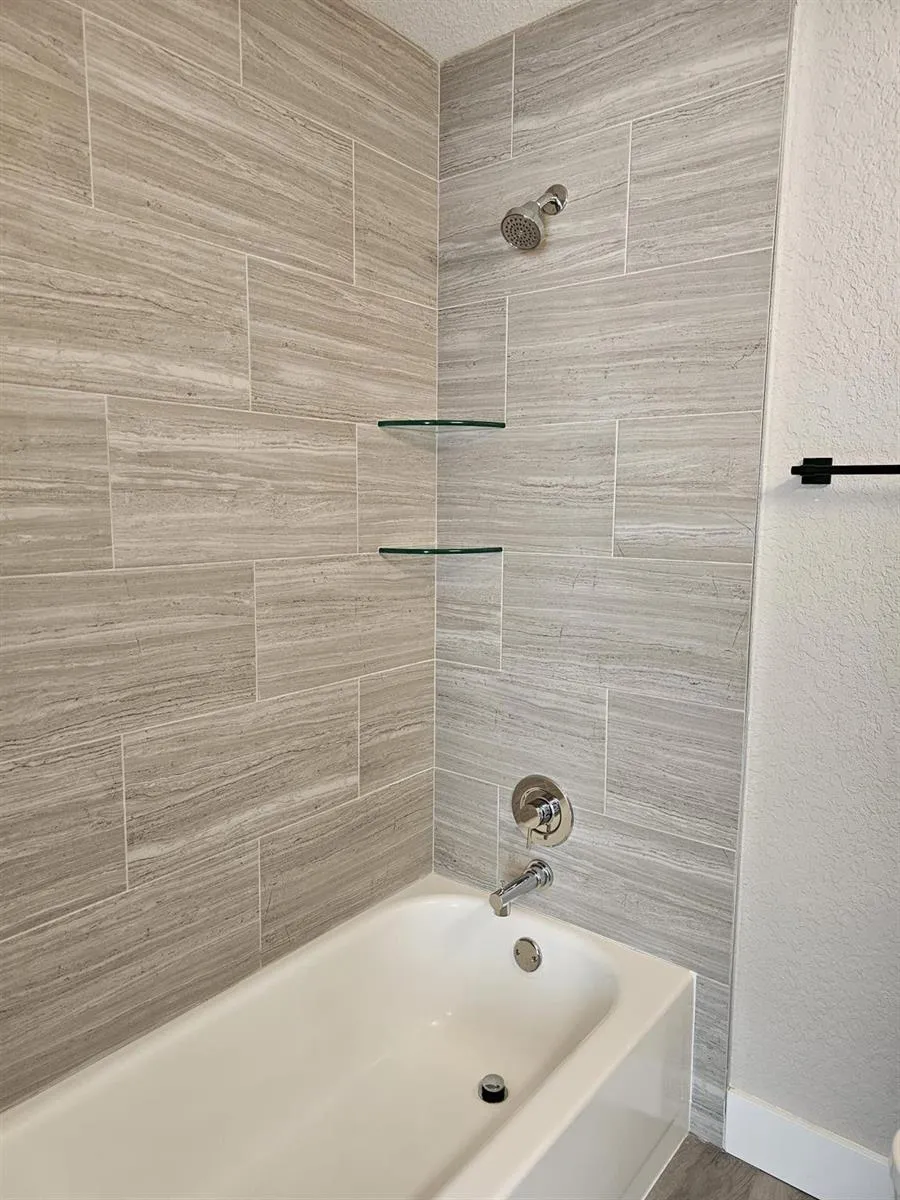 1102 E Jeffery Street Boca Raton, FL 33487