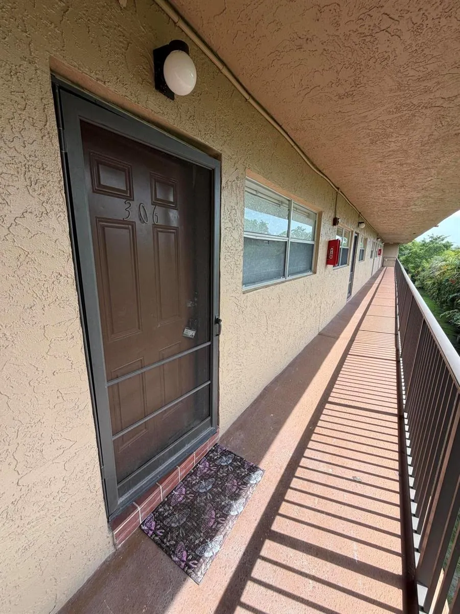 2500 CORAL SPRINGS DRIVE #306 Coral Springs, FL 33065