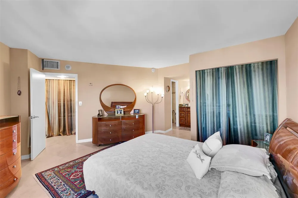 1200 HIBISCUS AVENUE #PH3 Pompano Beach, FL 33062