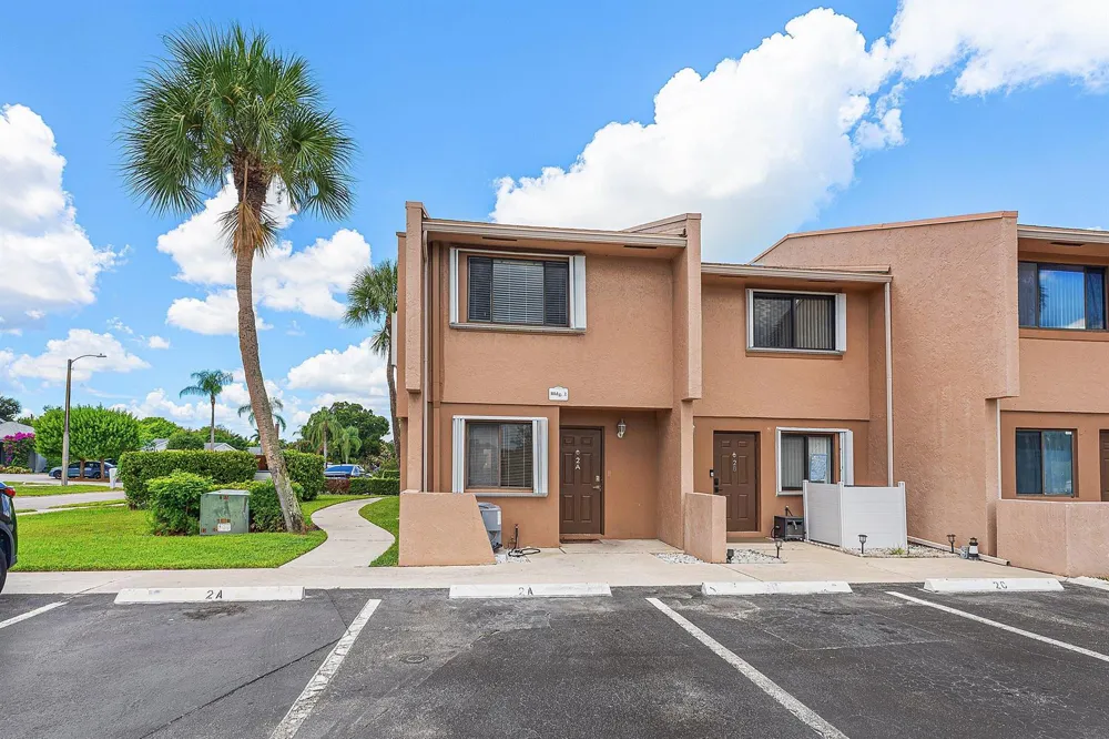 139 SPARROW DRIVE #2A Royal Palm Beach, FL 33411