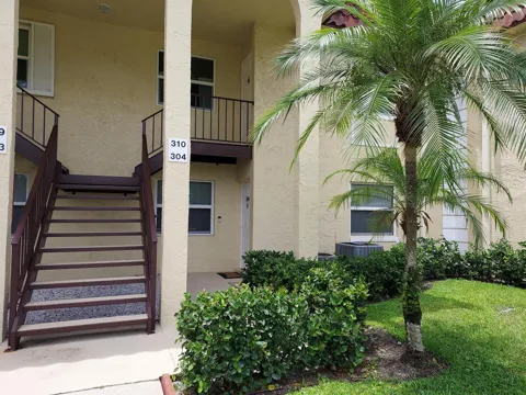 717 S US Hwy 1 #Unit 304