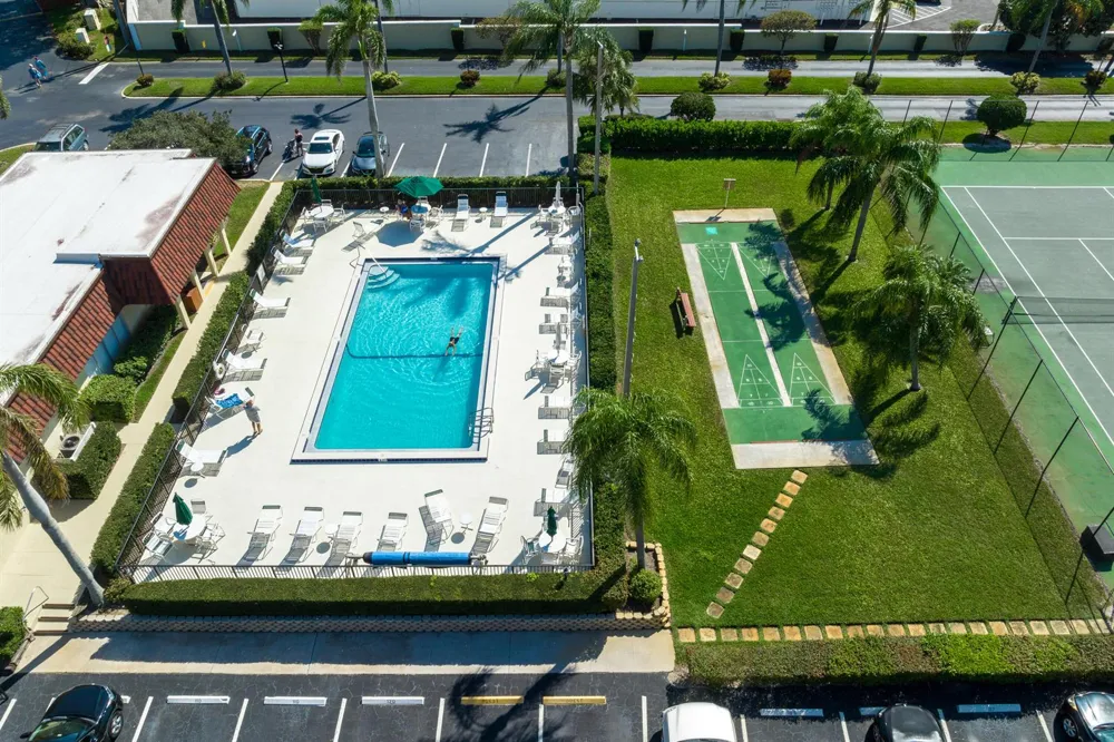 717 S US Hwy 1 #Unit 304 Jupiter, FL 33477