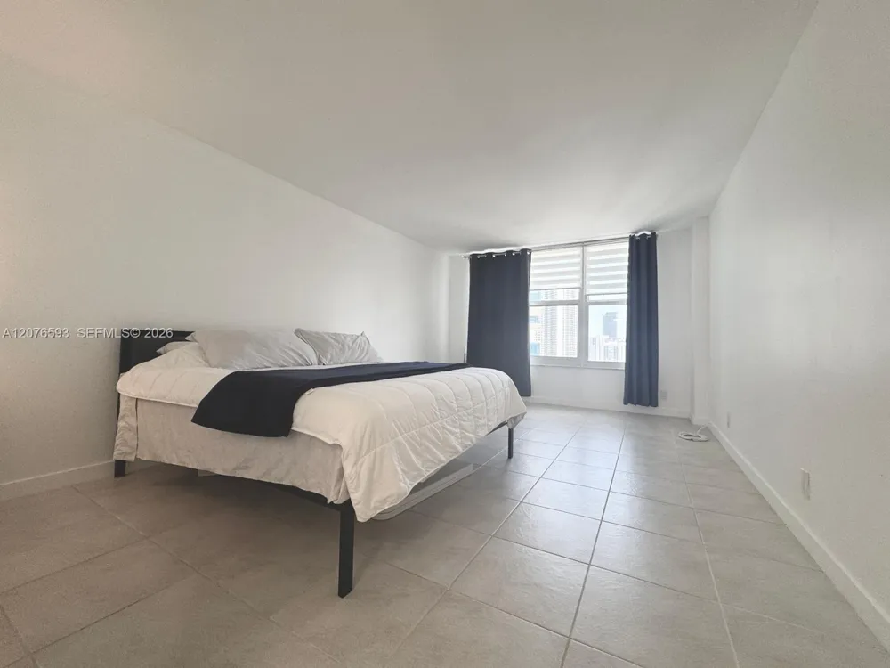 3800 S Ocean Dr #1710 Hollywood, FL 33019