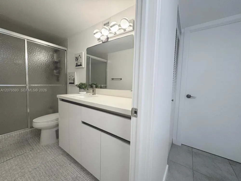 3800 S Ocean Dr #1710 Hollywood, FL 33019