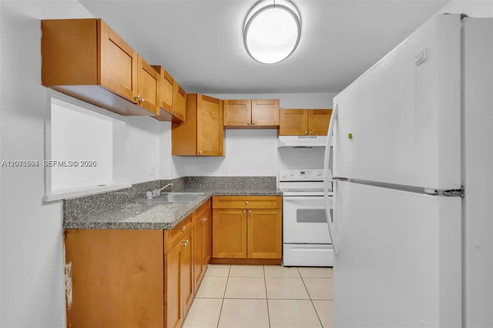 9143 SW 77th Ave #B710 Miami, FL 33156