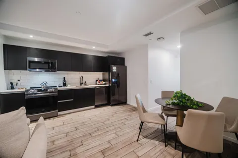 398 NE 5TH STREET #1515