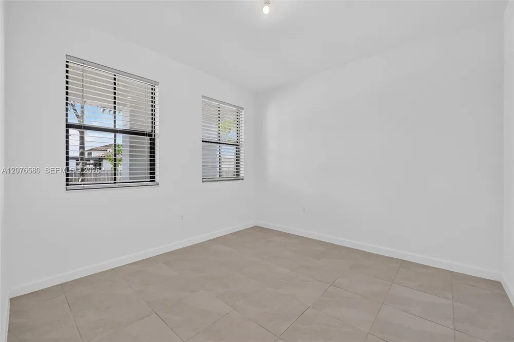 11942 SW 239th St #11942 Homestead, FL 33032