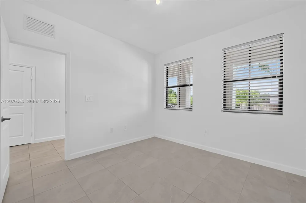 11942 SW 239th St #11942 Homestead, FL 33032