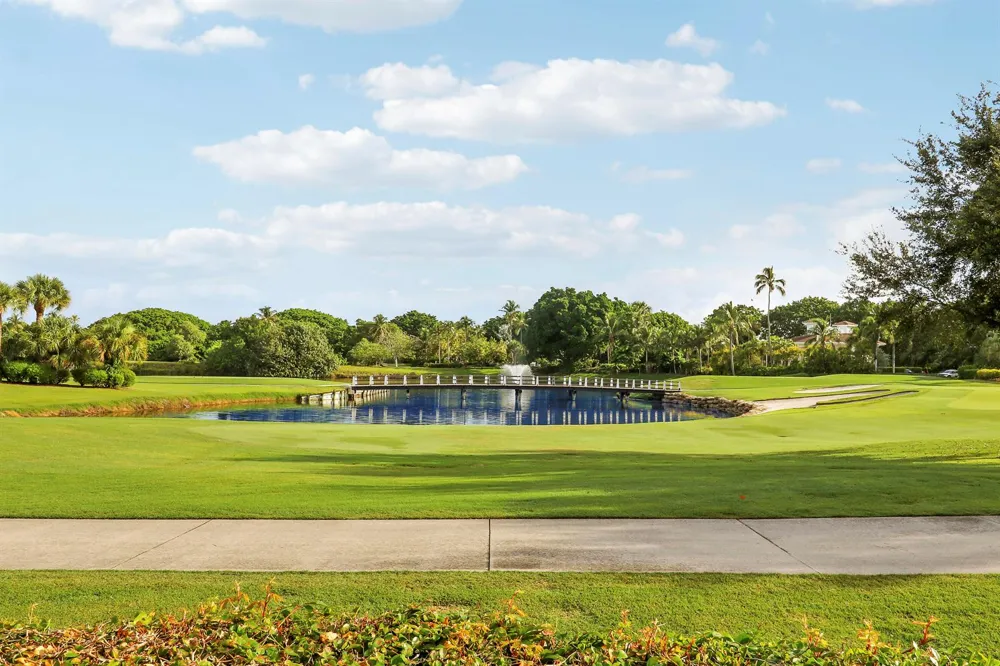 210 Coral Cay Terrace Palm Beach Gardens, FL 33418