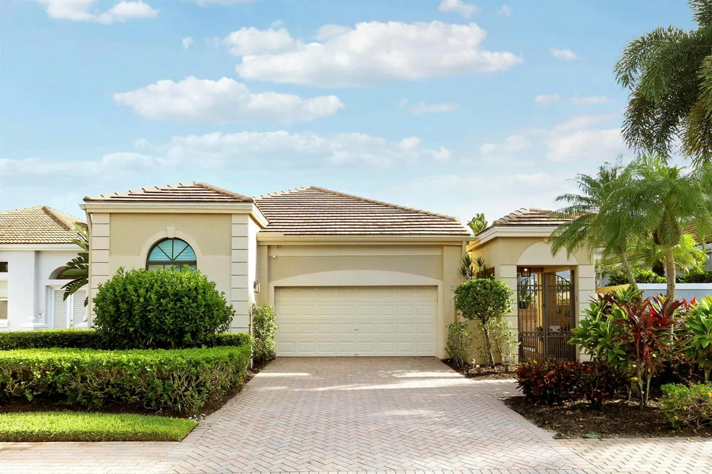 210 Coral Cay Terrace Palm Beach Gardens, FL 33418