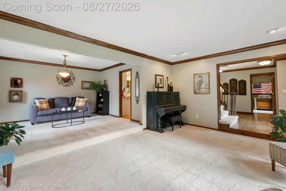 8890 Northampton Drive Plymouth Charter Township, MI 48170