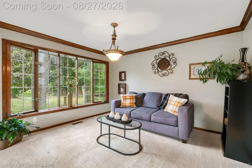 8890 Northampton Drive Plymouth Charter Township, MI 48170