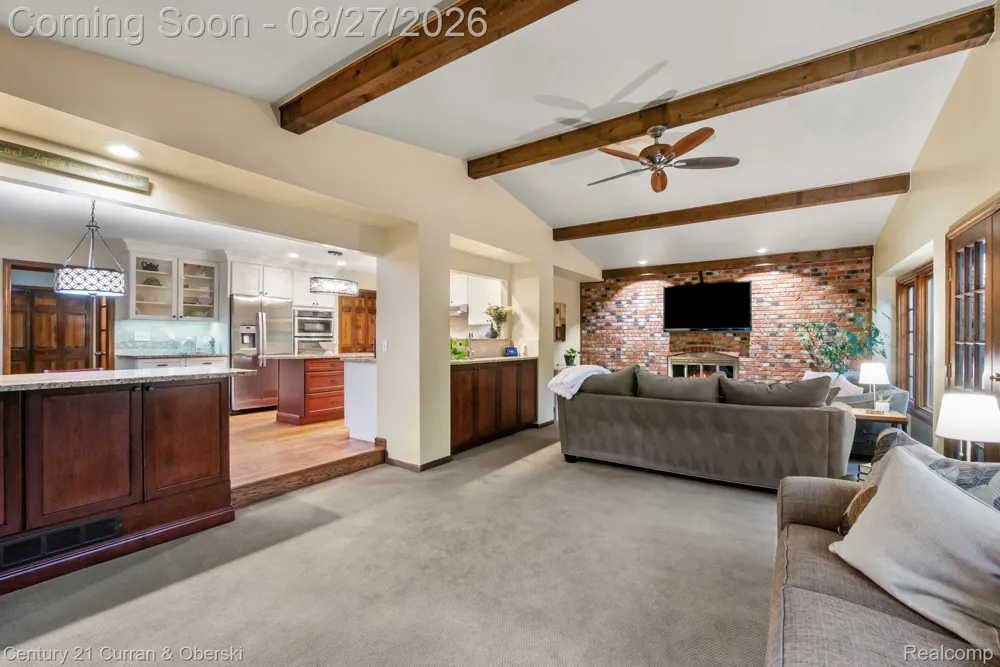 8890 Northampton Drive Plymouth Charter Township, MI 48170