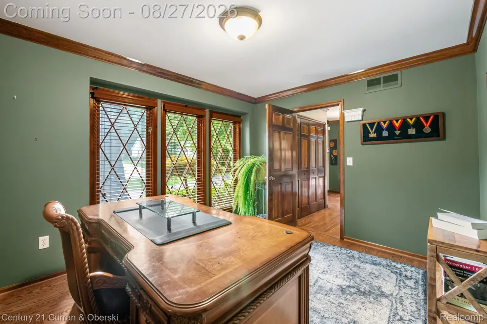 8890 Northampton Drive Plymouth Charter Township, MI 48170