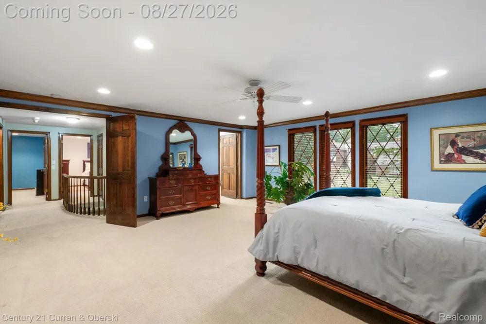 8890 Northampton Drive Plymouth Charter Township, MI 48170