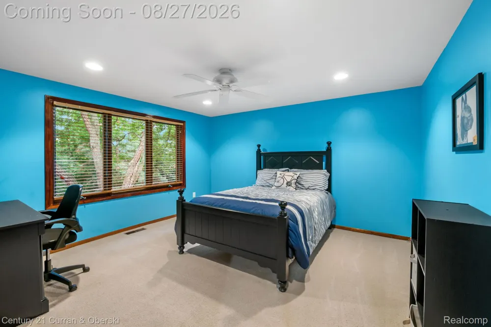 8890 Northampton Drive Plymouth Charter Township, MI 48170
