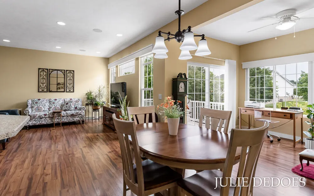 5726 Turning Leaf Way Fruitport Charter Township, MI 49415
