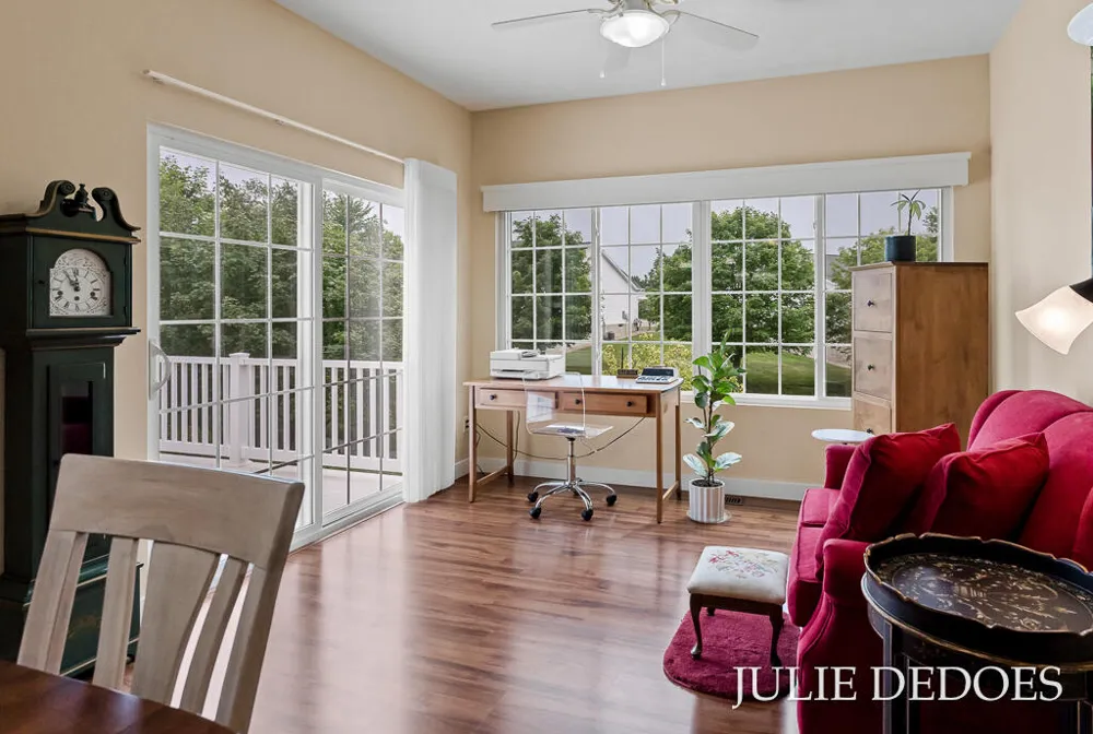 5726 Turning Leaf Way Fruitport Charter Township, MI 49415