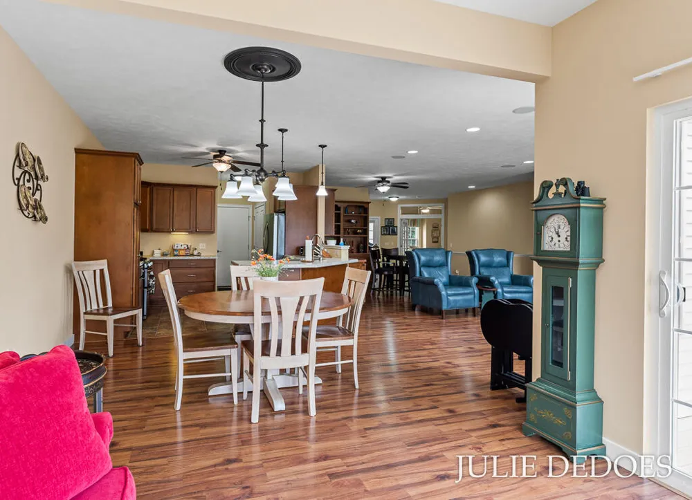 5726 Turning Leaf Way Fruitport Charter Township, MI 49415