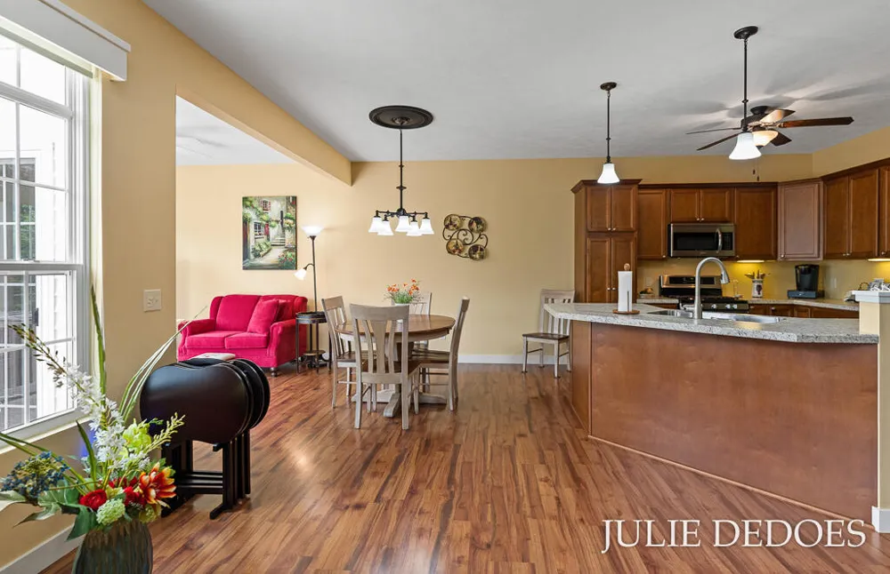 5726 Turning Leaf Way Fruitport Charter Township, MI 49415