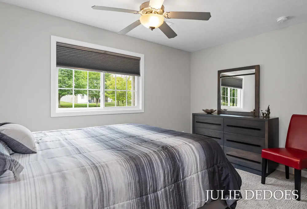 5726 Turning Leaf Way Fruitport Charter Township, MI 49415