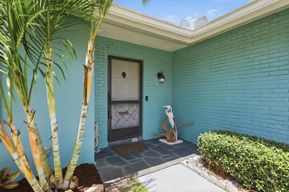 7402 13TH AVENUE W Bradenton, FL 34209