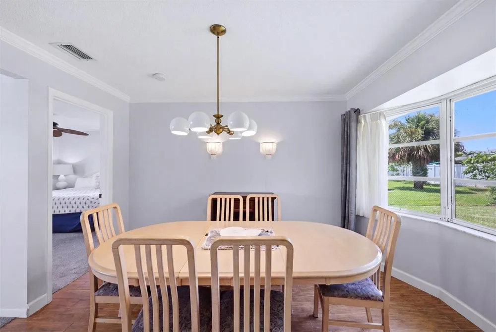7402 13TH AVENUE W Bradenton, FL 34209