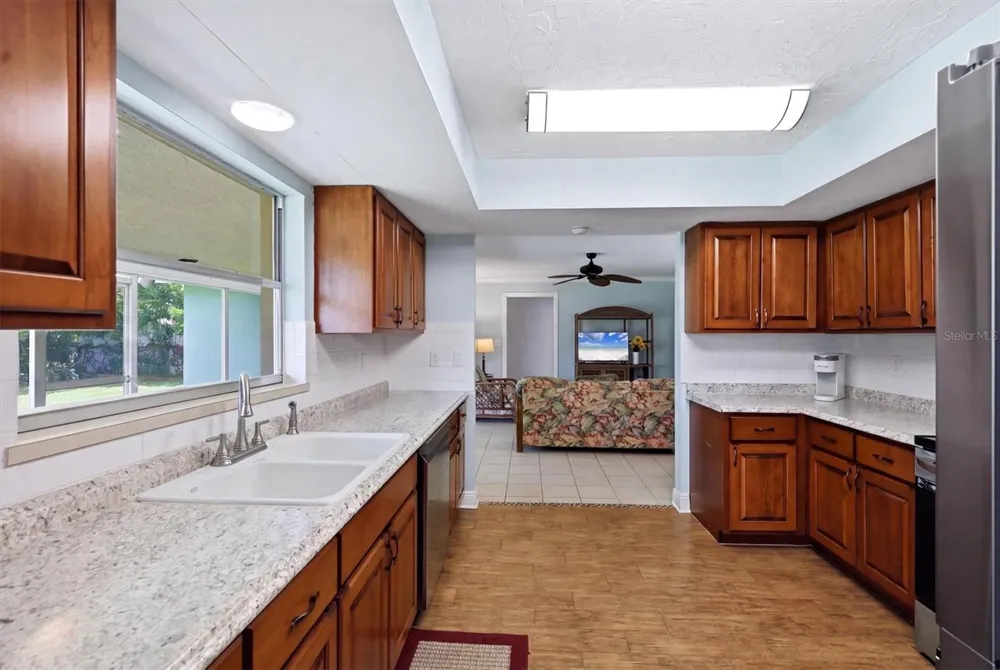 7402 13TH AVENUE W Bradenton, FL 34209