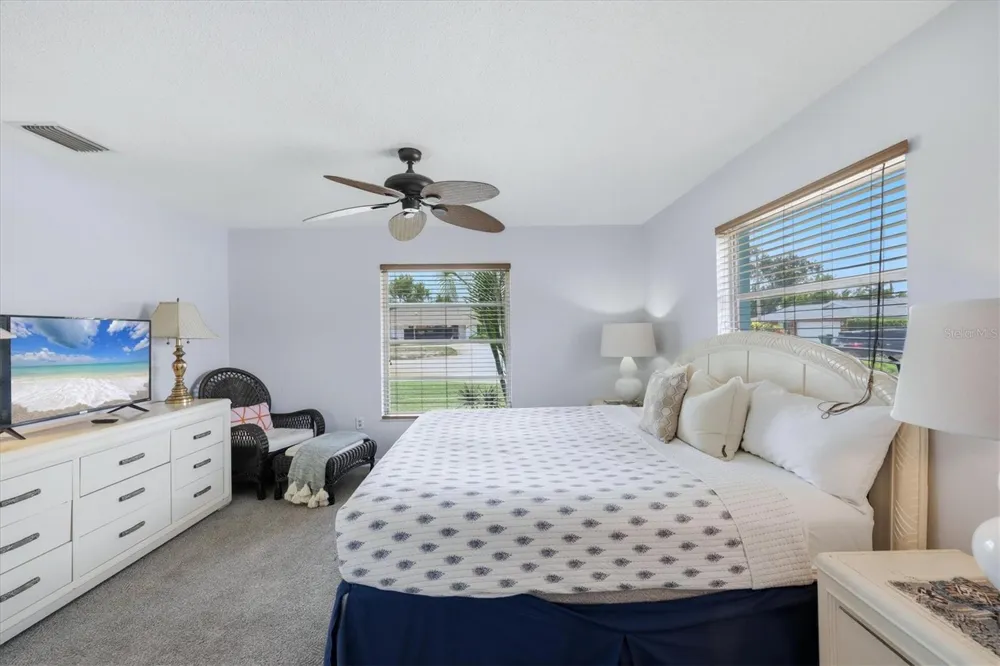 7402 13TH AVENUE W Bradenton, FL 34209