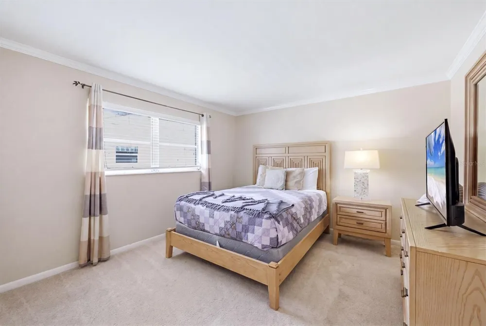 7402 13TH AVENUE W Bradenton, FL 34209