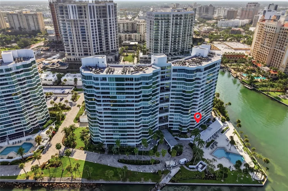 888 BLVD OF THE ARTS #303 Sarasota, FL 34236