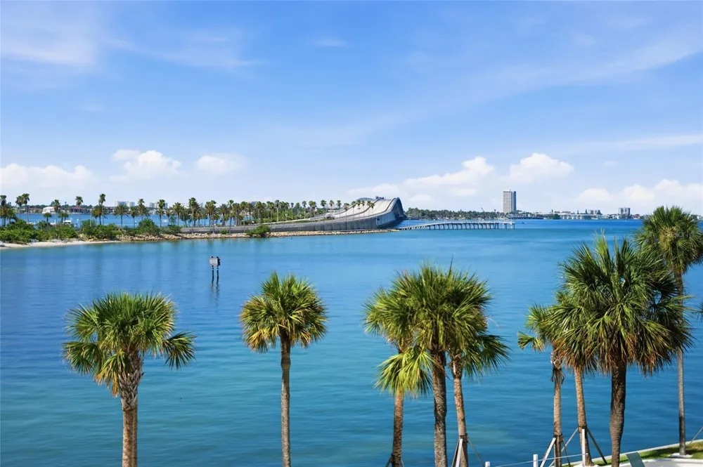 888 BLVD OF THE ARTS #303 Sarasota, FL 34236