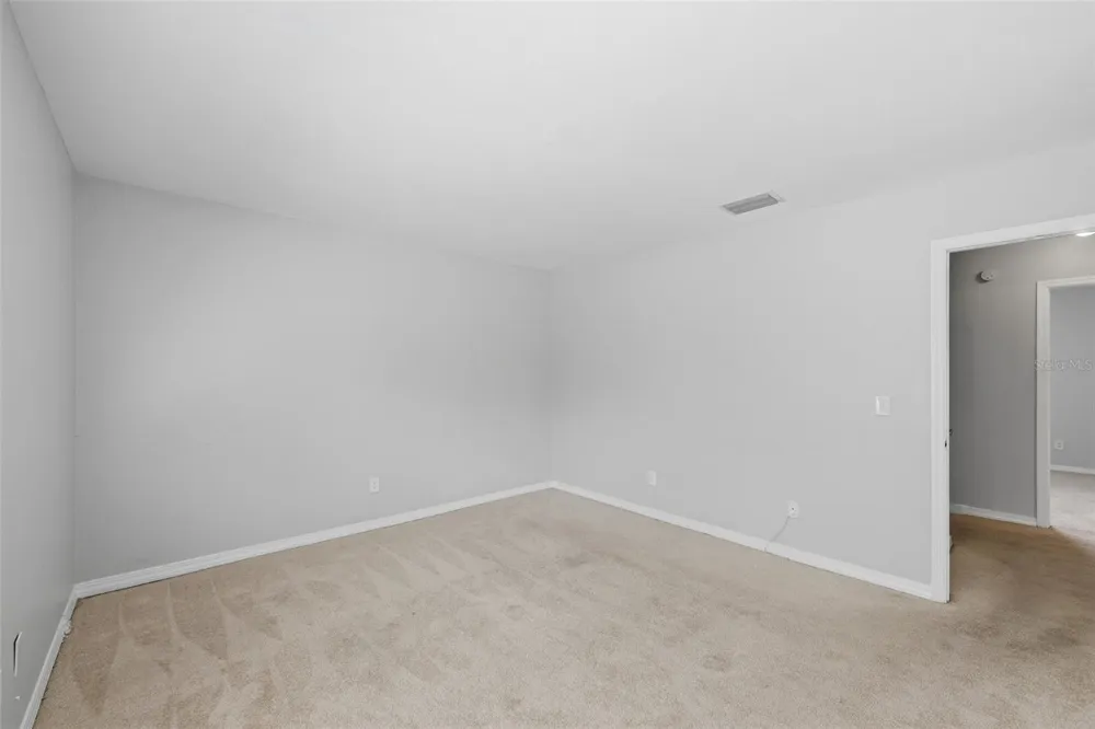 10315 CARROLLWOOD LANE #14 Tampa, FL 33618