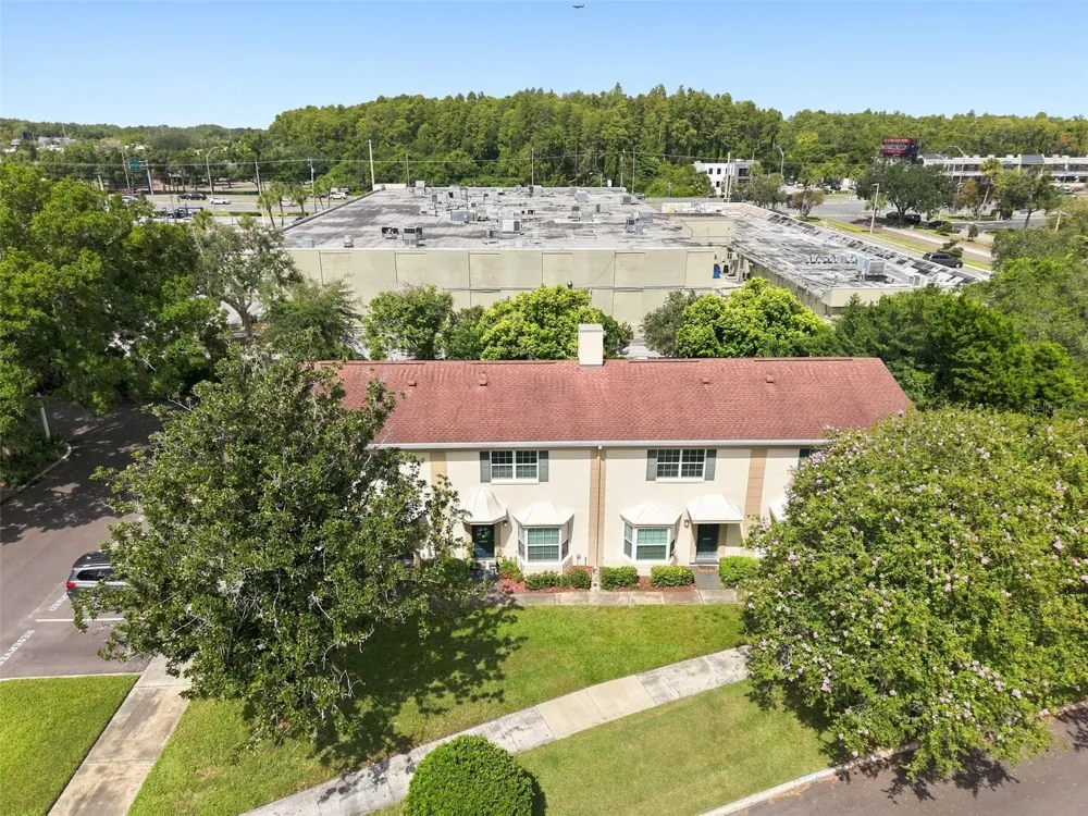 10315 CARROLLWOOD LANE #14 Tampa, FL 33618