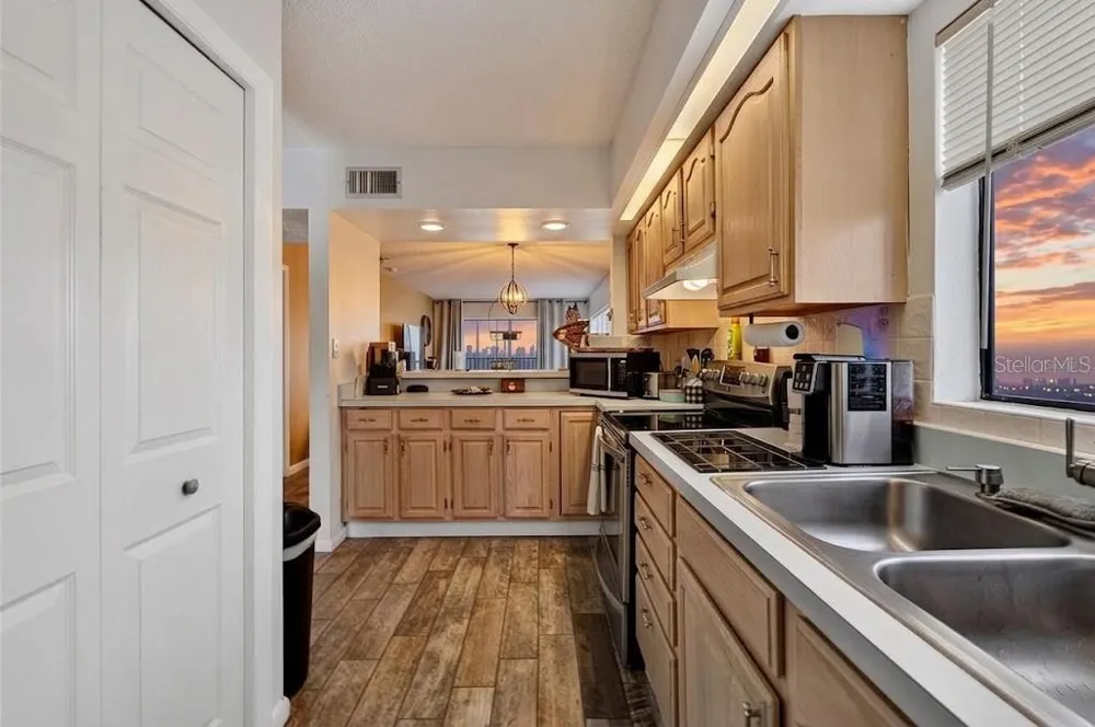 828 BAHIA DEL SOL DRIVE #59 Ruskin, FL 33570