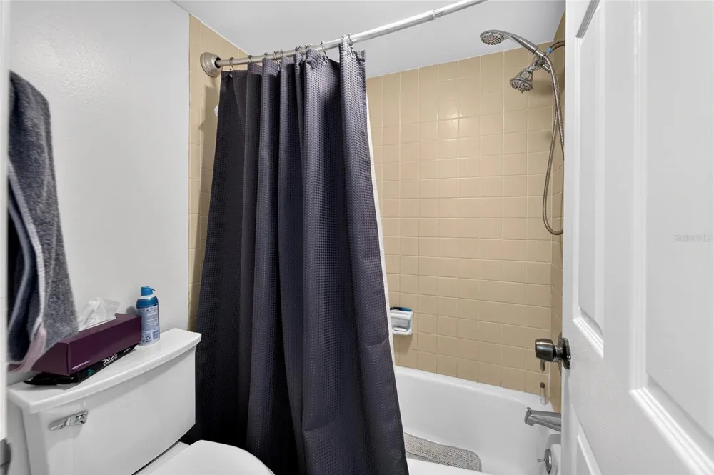 828 BAHIA DEL SOL DRIVE #59 Ruskin, FL 33570