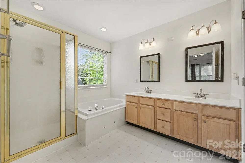 5839 NW BROOKSTONE DRIVE NW Concord, NC 28027