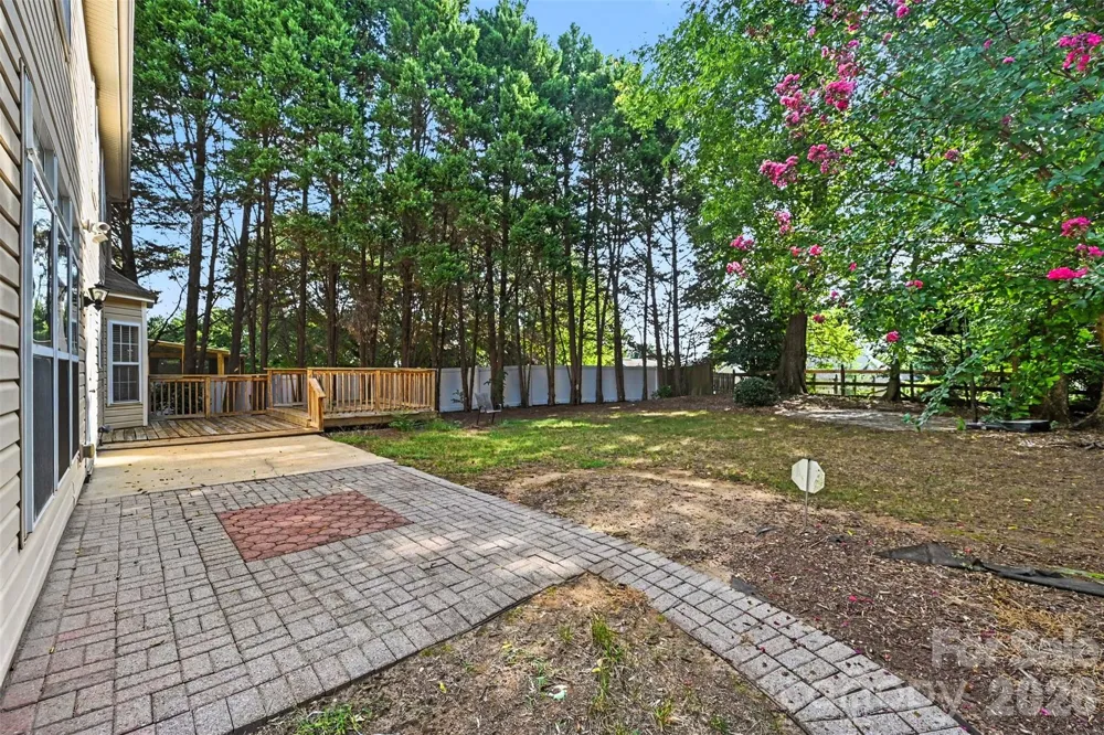 5839 NW BROOKSTONE DRIVE NW Concord, NC 28027